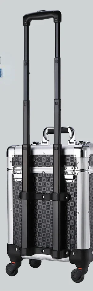 Wielowarstwowy, wielofunkcyjny – Furniture Grade Hardware recenzja i cena