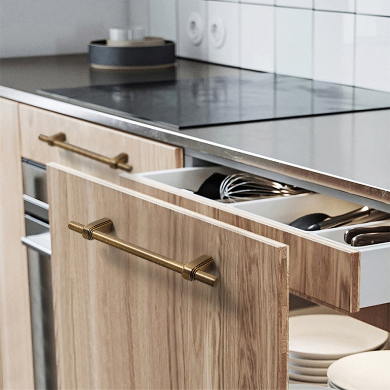 Antyczne mosiężne uchwyty do m – Furniture And Kitchen Hardware Fitting recenzja i cena